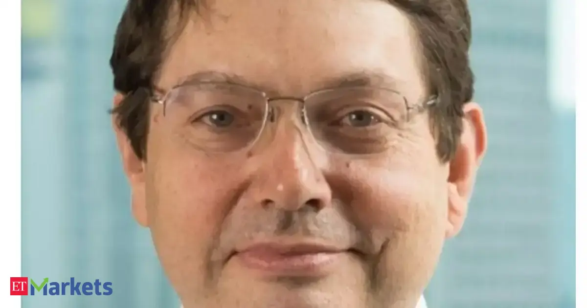 Steve Englander on US dollar, oil and the surprising market resilience