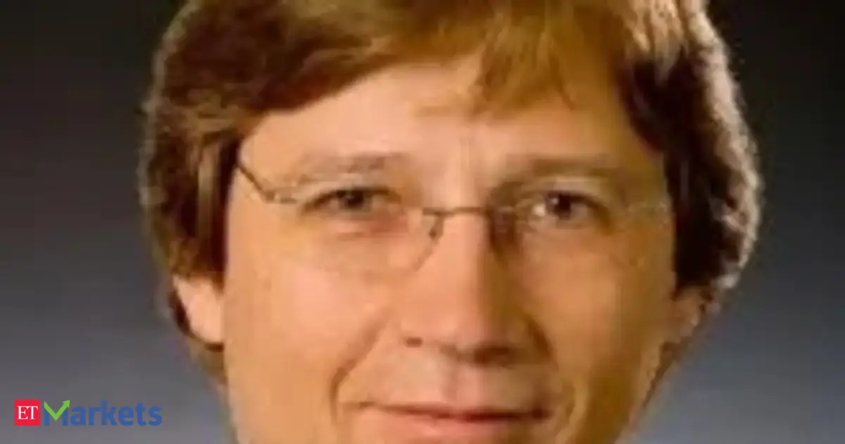 AI drives global IT spending to $6.31 trillion, but Indian IT firms face a margin squeeze, warns Gartner