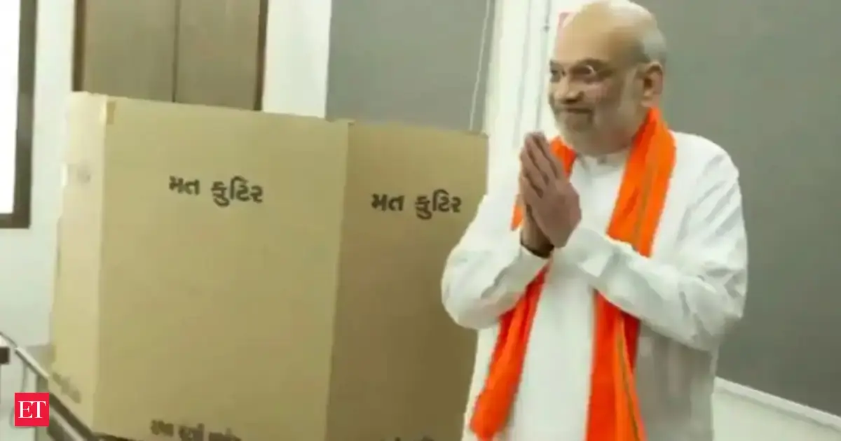 Gujarat local body polls: Amit Shah casts vote with family in Gandhinagar