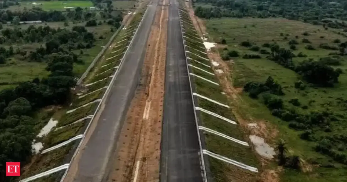 Ganga Expressway to emerge as manufacturing hub; Rs 47,000 crore investment planned across 12 districts