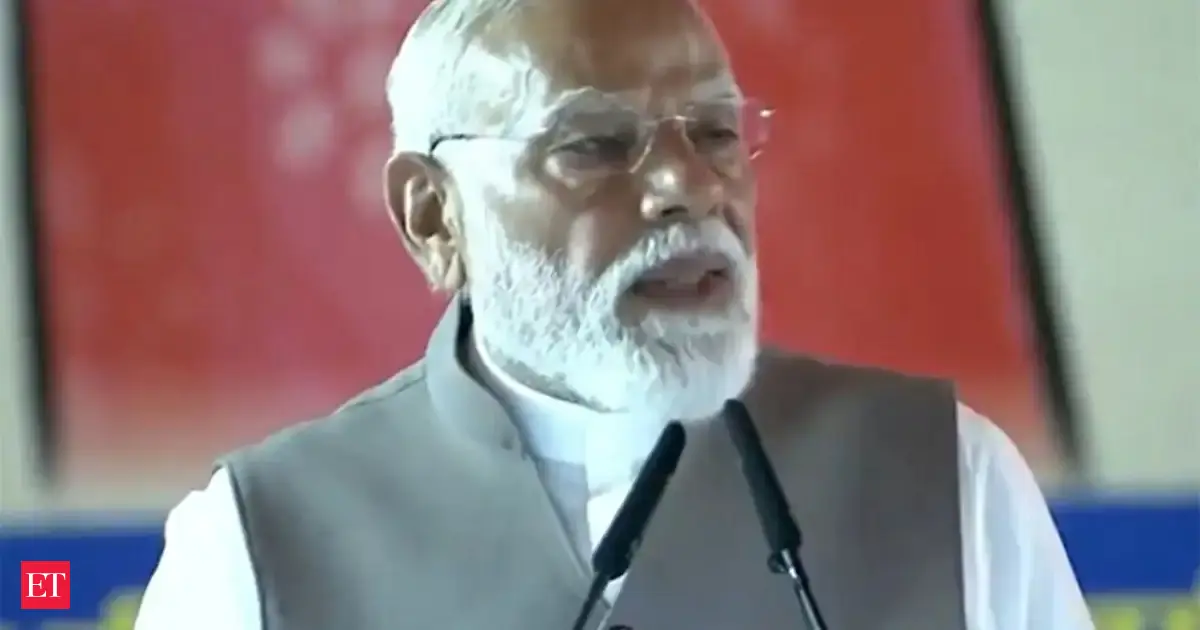 'Nari shakti' is the strongest pillar of Viksit Bharat: PM Modi in Varanasi