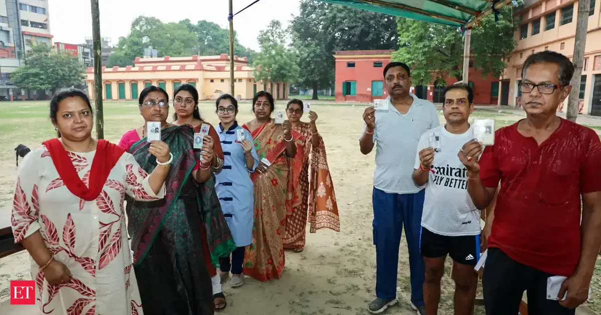 Booths to go for repoll if taping of EVM buttons verified : West Bengal CEO after BJP alleges irregularit