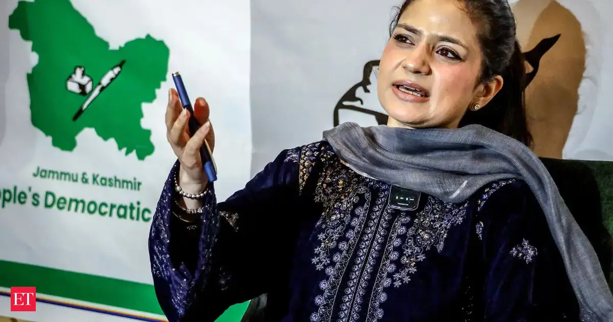 PDP's Iltija accuses Omar Abdullah of 'erasing' Urdu in Jammu & Kashmir