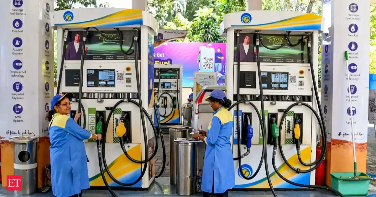 Petrol, diesel price hike in near future not ruled out, say govt sources? — GLOBAL — ERYU PROJECT