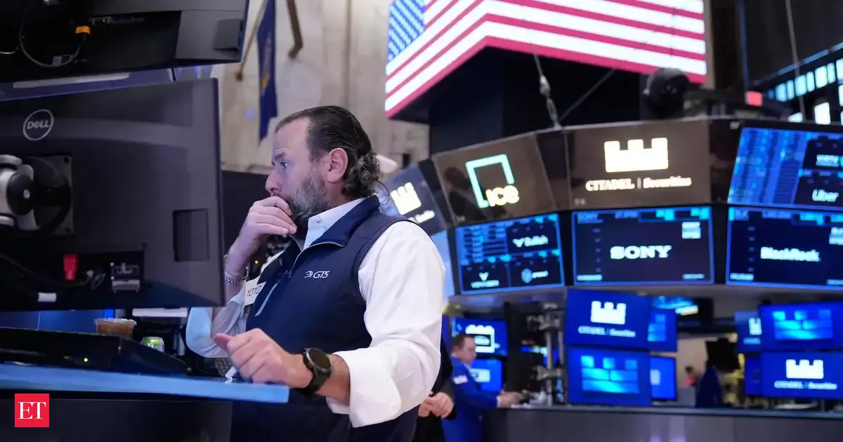 U.S. Stock Market today: Oil prices stable after volatile trading, global stocks diverge