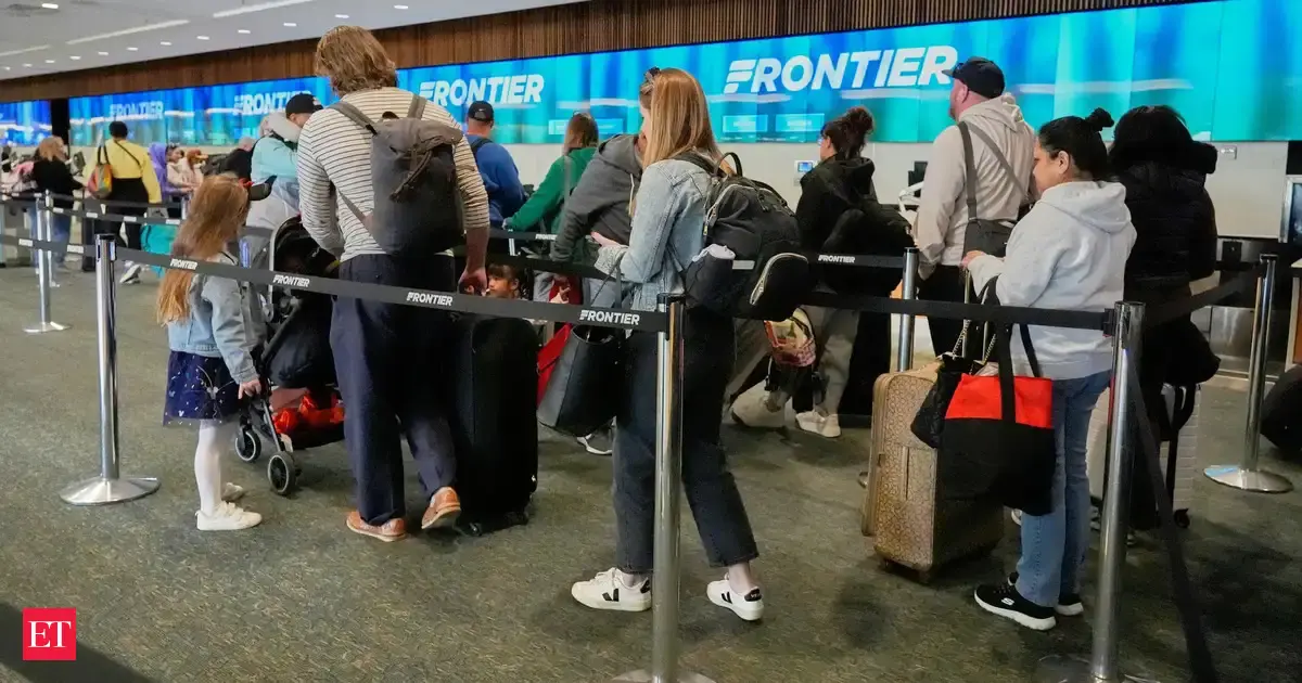 Frontier responds to Spirit Airlines shutdown with discounted 'rescue ...