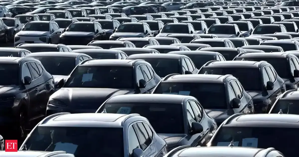 Auto industry faces ₹25,000 crore profit hit in FY26 due to end-of-life vehicle rules