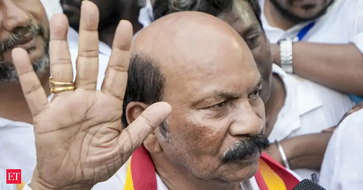 https://img.etimg.com/thumb/msid-130806403,width-1200,height-630,imgsize-167532,overlay-economictimes/articleshow.jpg