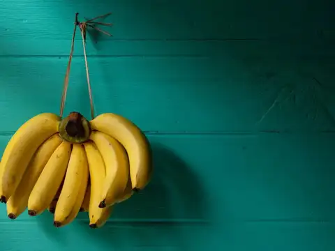 Vertical Hang (The Hook Trick)