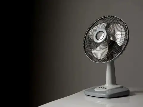 Cross-Ventilation Fan Strategy