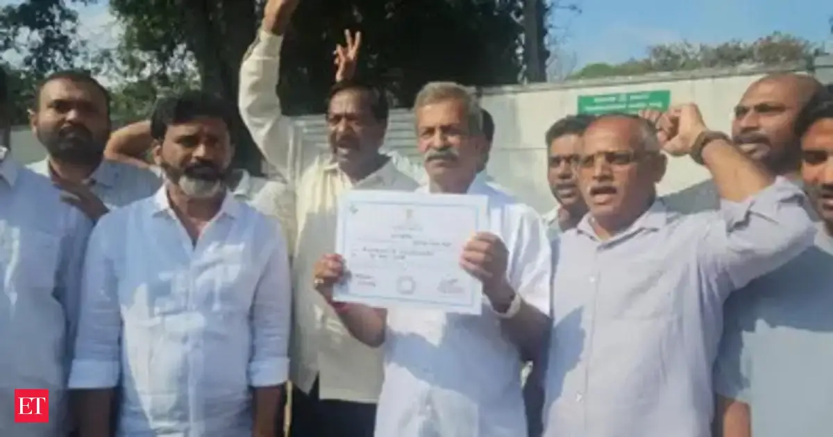 BJP’s Jeevaraj sworn in as MLA, CM Siddaramaiah cries foul