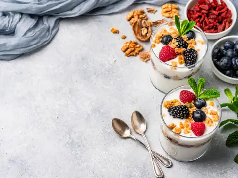 Greek Yogurt Parfait with Fruits and Nuts