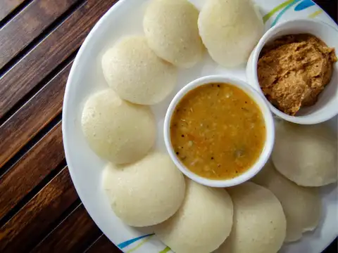 Idli with Sambar