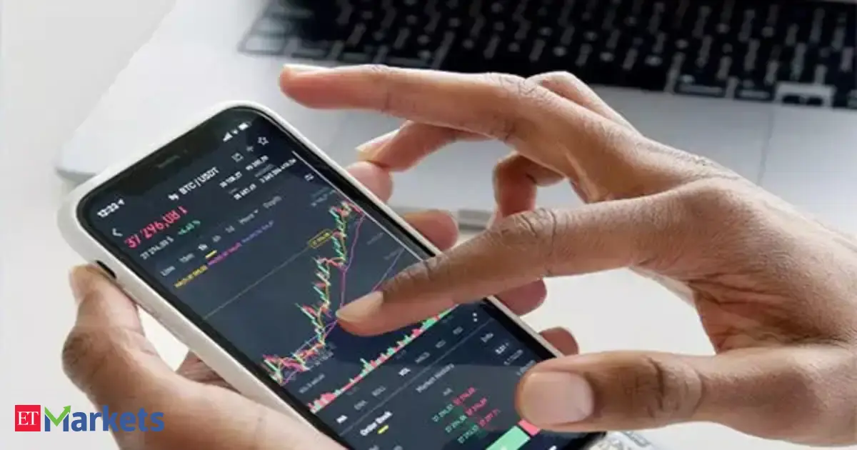 Geopolitical tensions drag markets lower, but Nifty ends week in green