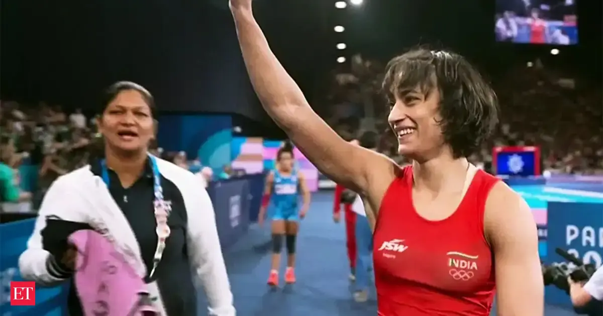 Vinesh Phogat indicates she will fight back after WFI issues show cause notice