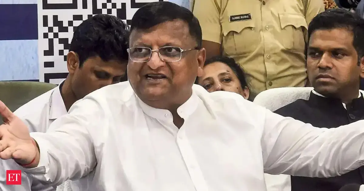 https://img.etimg.com/thumb/msid-131027882,width-1200,height-630,imgsize-74256,overlay-economictimes/articleshow.jpg