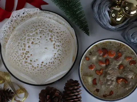 Appam With Vegetable Stew