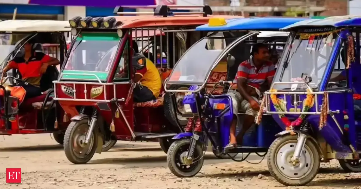 Delhi minister takes e-rickshaw heeding Modi's advice to shun fuel-driven cars