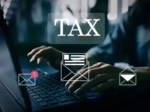 How the fake Income Tax email attack works