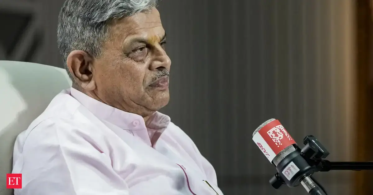 https://img.etimg.com/thumb/msid-131065248,width-1200,height-630,imgsize-139134,overlay-economictimes/articleshow.jpg