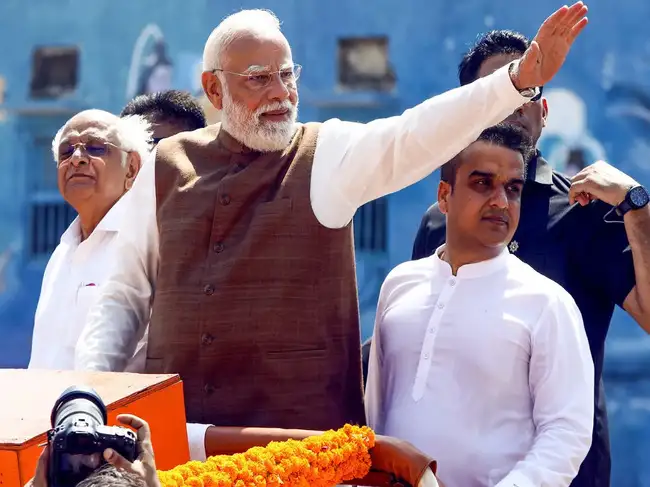 PM Modi urges Cabinet colleagues to spend wisely, cut down on fuel ...