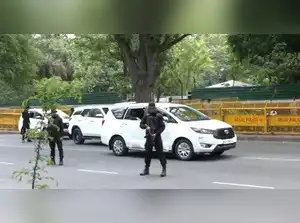 PM Modi cuts down convoy size; BJP CMs, other leaders follow suit on ...