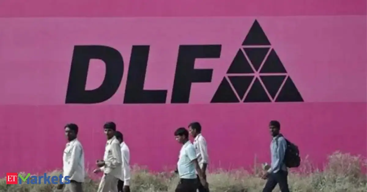 DLF Q4 Results: Cons PAT falls marginally to Rs 1,269 crore, revenue plunges 42%; Rs 8/share dividend announced