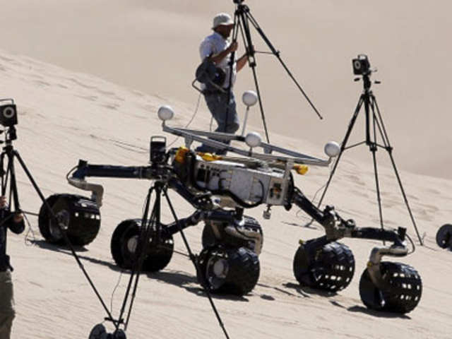 Test of engineering model of next generation Mars rover