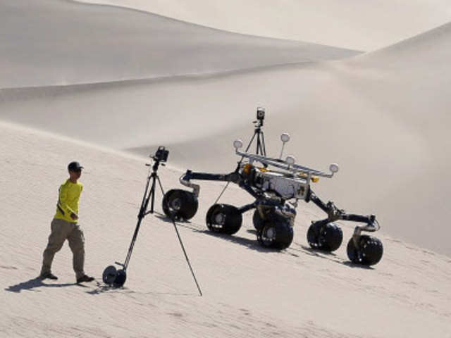 Curiosity: The next generation Mars rover