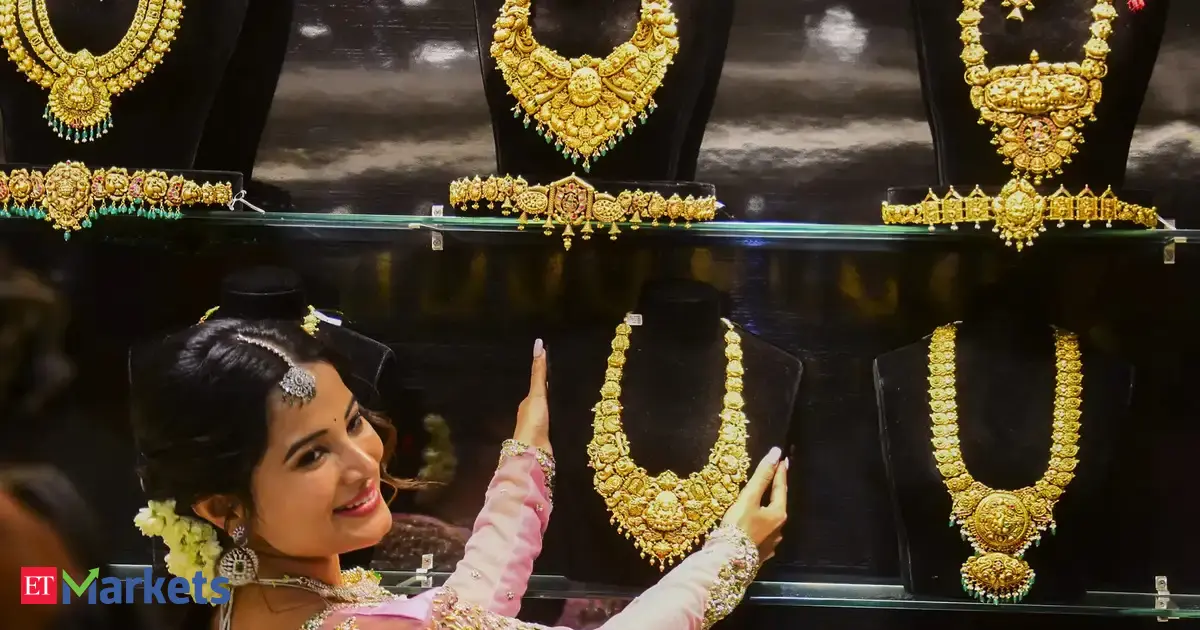 Gold EGRs vs gold ETFs: Which one should yellow metal investors choose?