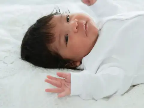 Zoya &mdash; The Gift of Life