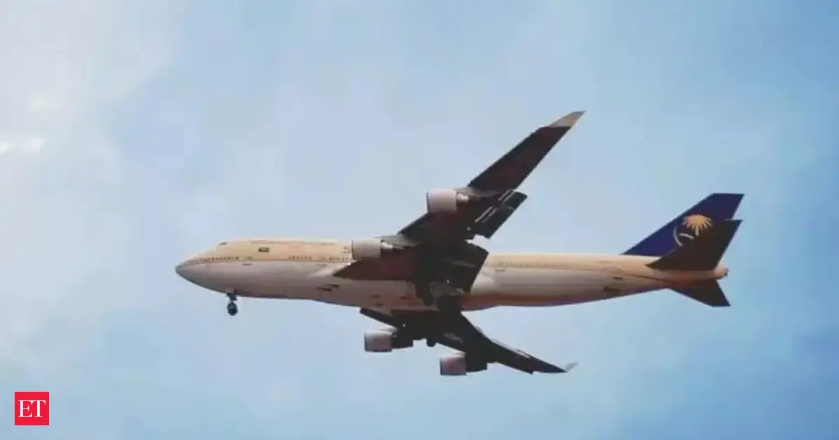 Delhi cuts VAT on aviation turbine fuel to 7% from 25%