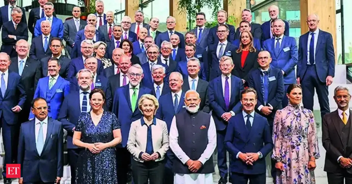 https://img.etimg.com/thumb/msid-131184952,width-1200,height-630,imgsize-78338,overlay-economictimes/articleshow.jpg
