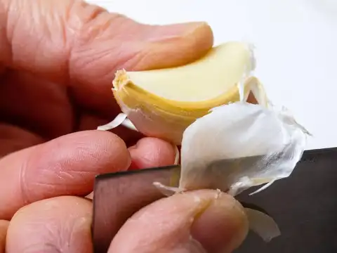 Keep onion and garlic peels near hidden corners