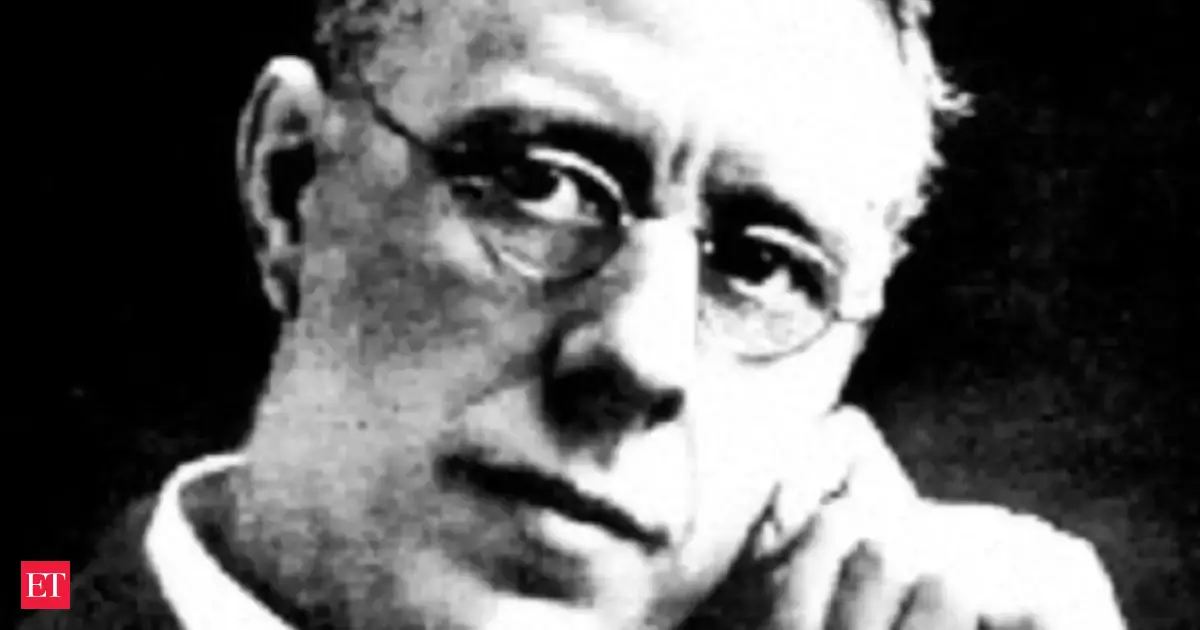 stainless steel: In 1913, Harry Brearley was trying to improve weapons ...