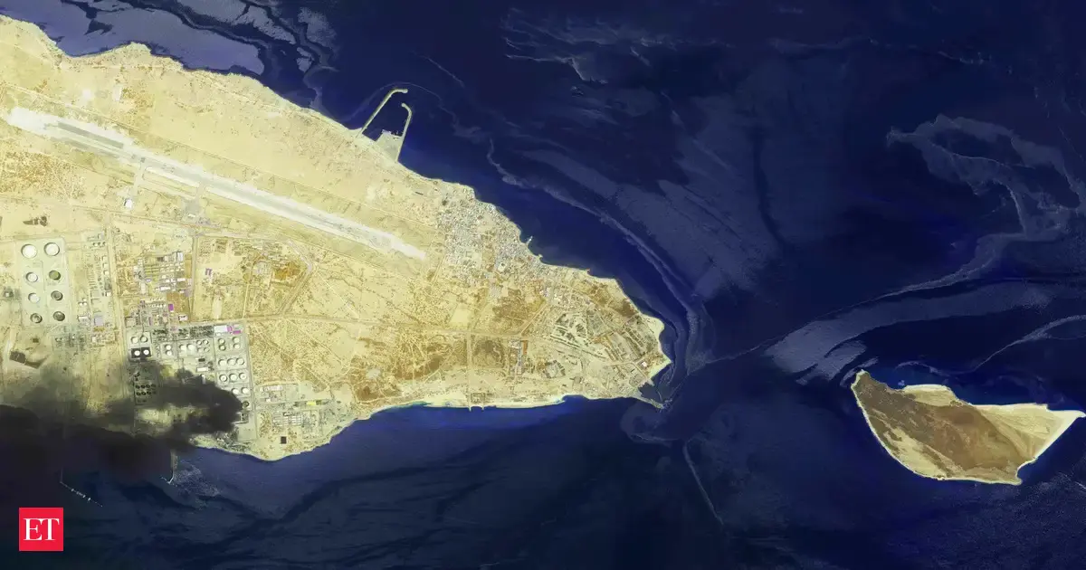 Video, satellite photos show Iran war oil spill on Persian Gulf island