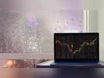 NCDEX launches India&rsquo;s first weather derivatives contract based on Mumbai rainfall