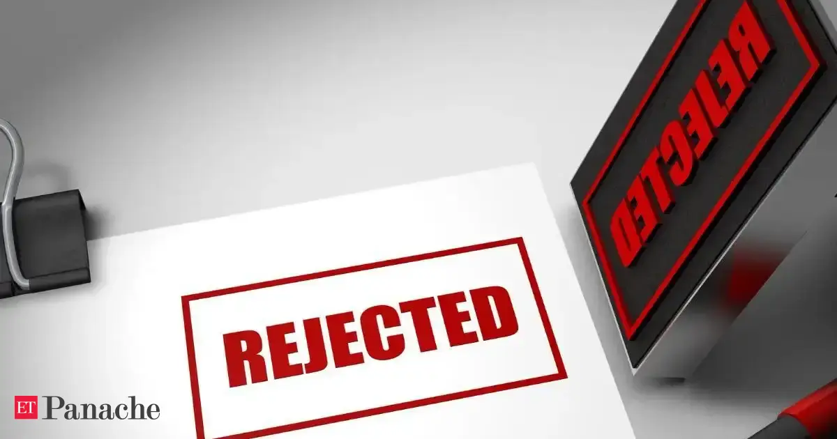 Employee planned vacation 6 months earlier, HR rejected it later. He then teaches them a lesson about office rules