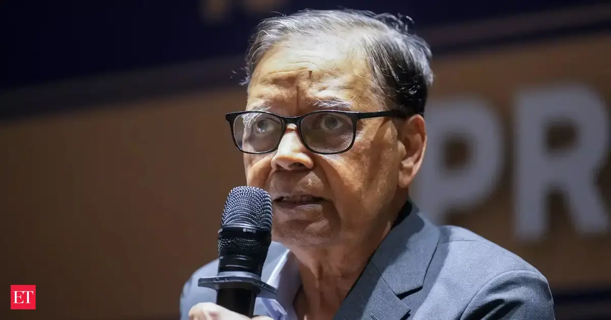 &lsquo;100 is just a number...let rupee depreciate or reserves will bleed out&rsquo;: 16th Finance Commission chief Arvind Panagariya&rsquo;s advice to RBI