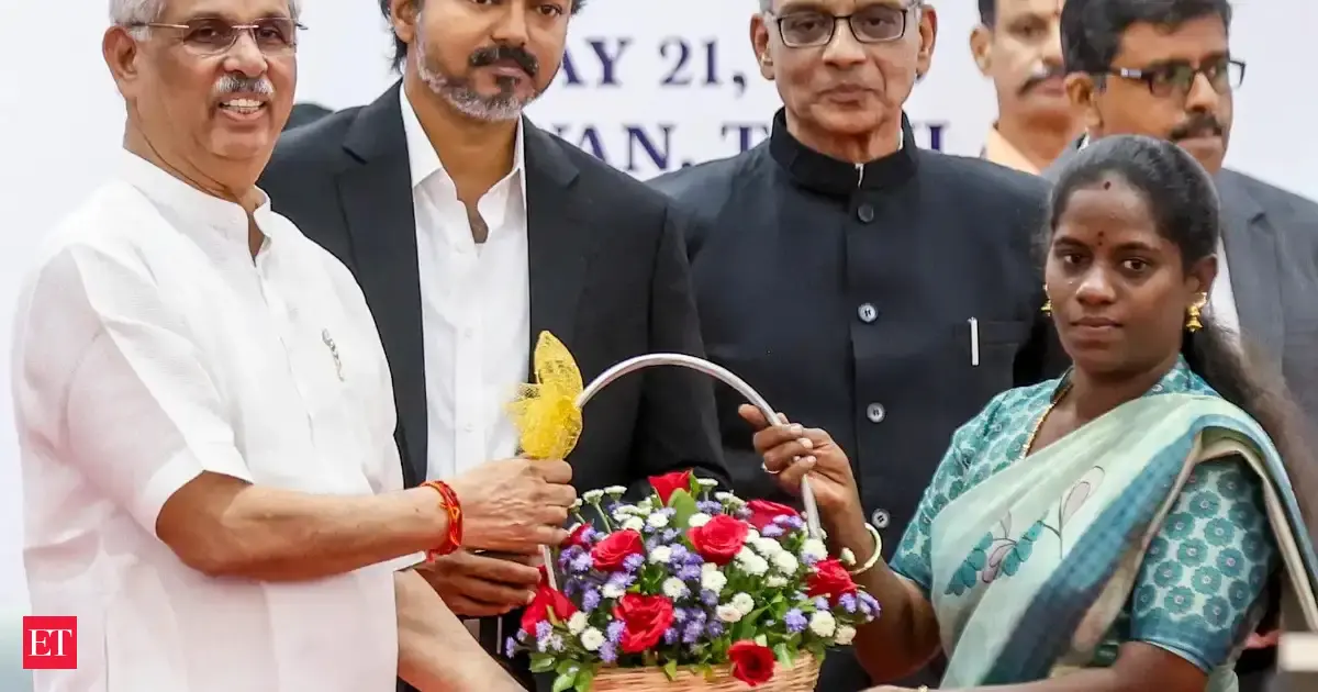 https://img.etimg.com/thumb/msid-131258096,width-1200,height-630,imgsize-153128,overlay-economictimes/articleshow.jpg