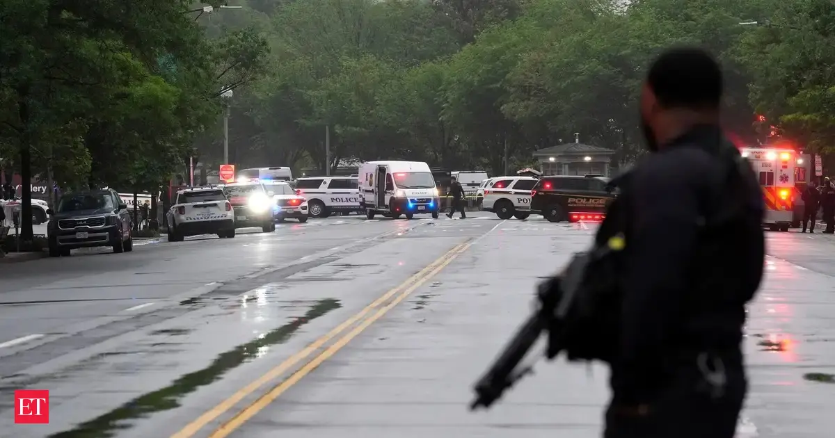 Trump’s Iran talks disrupted by White House gunfire 