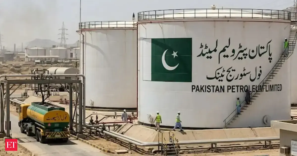 Pakistan eyes Gulf-backed oil reserve hub at Gwadar amid Strait of Hormuz tensions