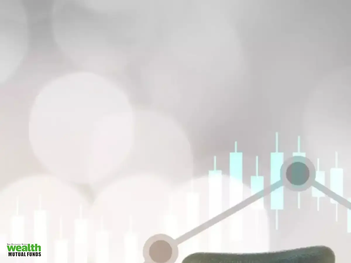 https://img.etimg.com/thumb/msid-131302763,width-1200,height-900,overlay-etwealthmutualfunds/slideshow.jpg
