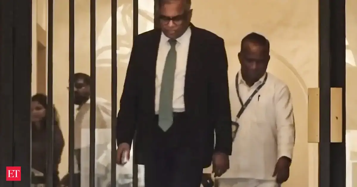 https://img.etimg.com/thumb/msid-131329743,width-1200,height-630,imgsize-83648,overlay-economictimes/articleshow.jpg