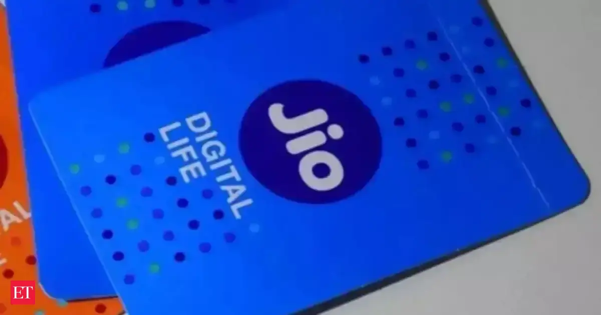 Jio bundles 15 OTT apps into a Rs 200 pass