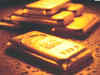Gold prices drop to 4-month low, down 1%‎