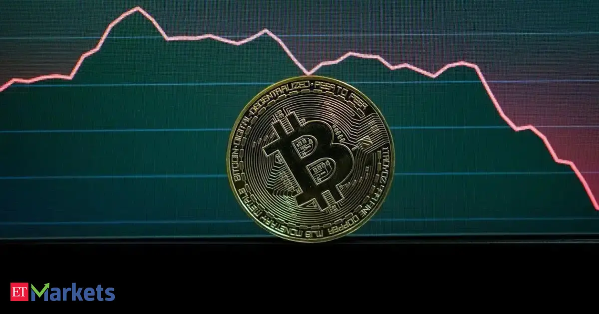 Bitcoin falls to 5-week low amid war jitters, ETF outflows