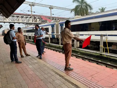 Railway employees&rsquo; body proposes five fitment factors