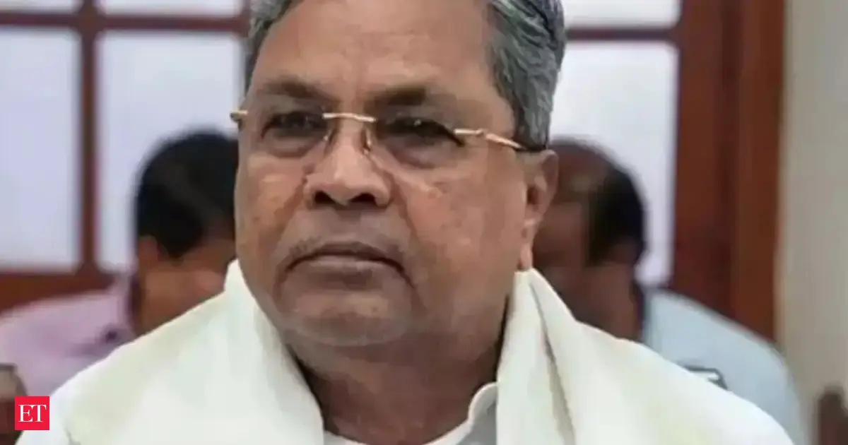 Siddaramaiah’s Delhi-bound special flight lands in Jaipur because of bad weather
