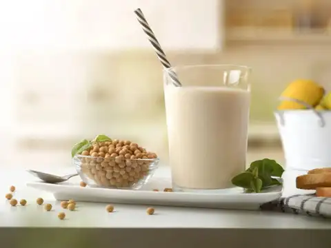 Fortified soy milk smoothie
